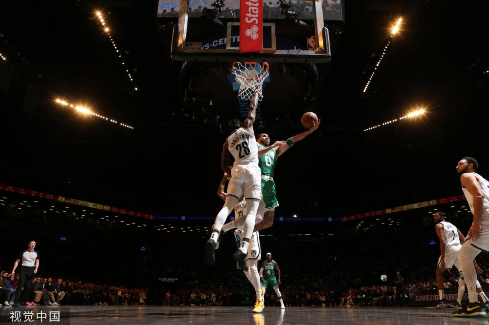 凭借他的实 凭借他的实